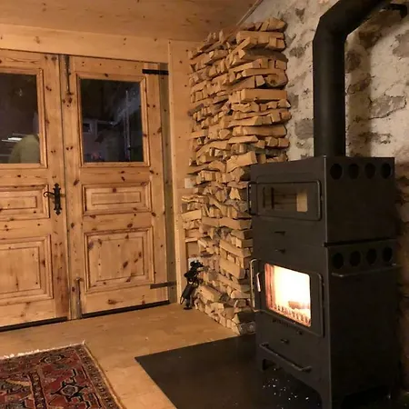 Bear Hutte بيت للعطل