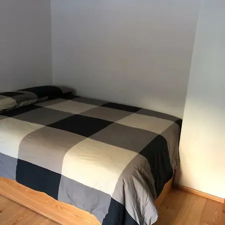 Bear Hutte Premadio